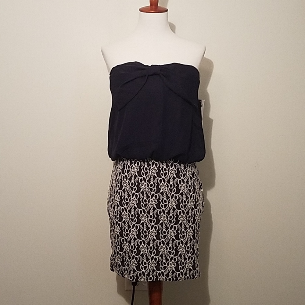 NWT Trixxi navy/white strapless dress